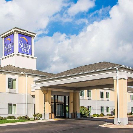 Sleep Inn & Suites Wisconsin Rapids Exteriör bild