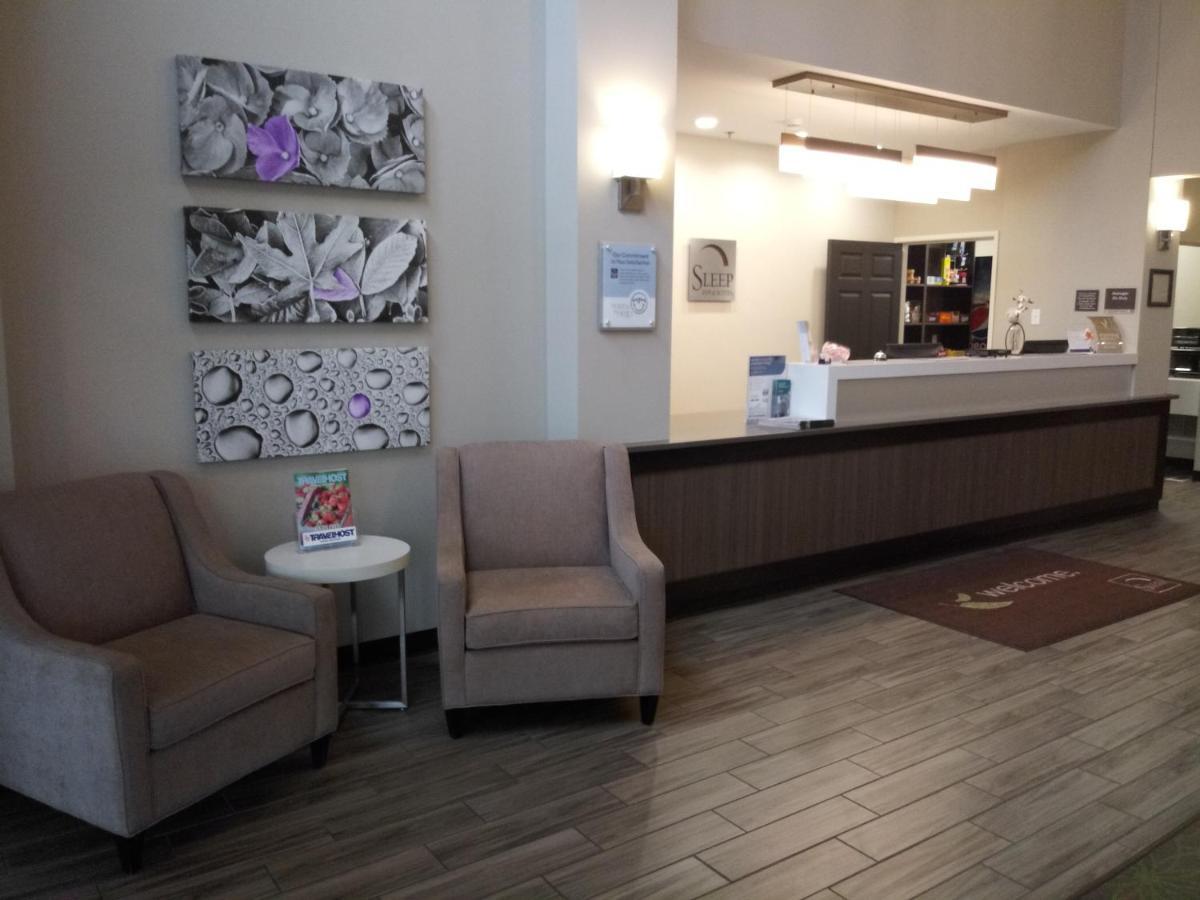 Sleep Inn & Suites Wisconsin Rapids Exteriör bild