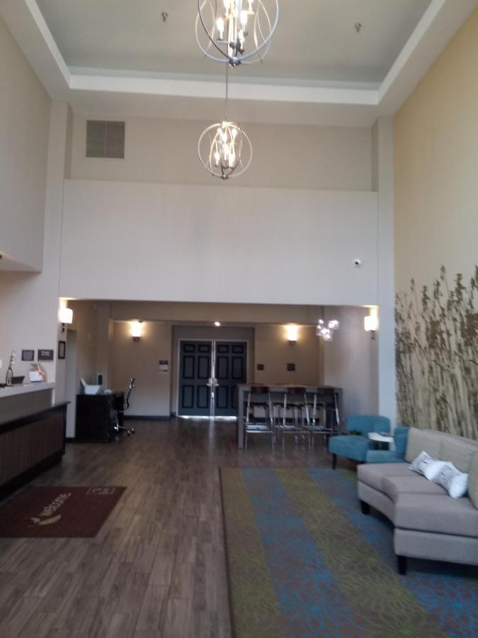 Sleep Inn & Suites Wisconsin Rapids Exteriör bild