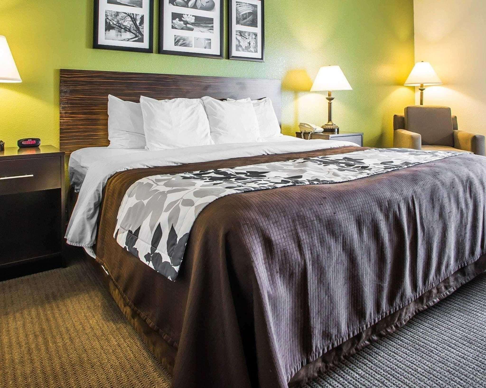 Sleep Inn & Suites Wisconsin Rapids Exteriör bild
