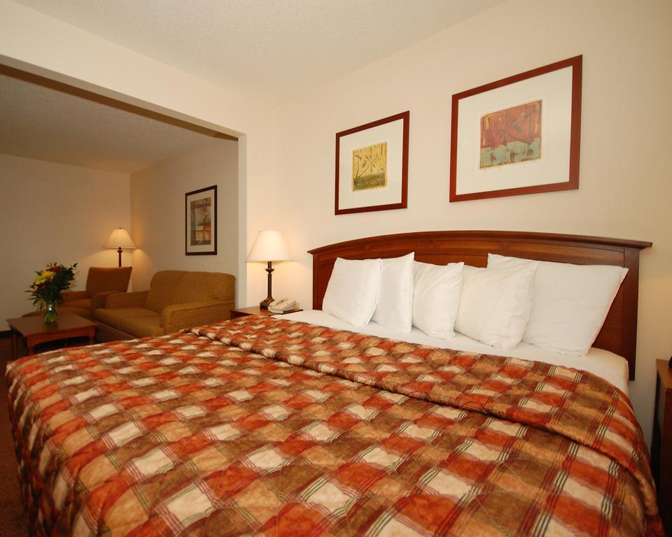 Sleep Inn & Suites Wisconsin Rapids Exteriör bild