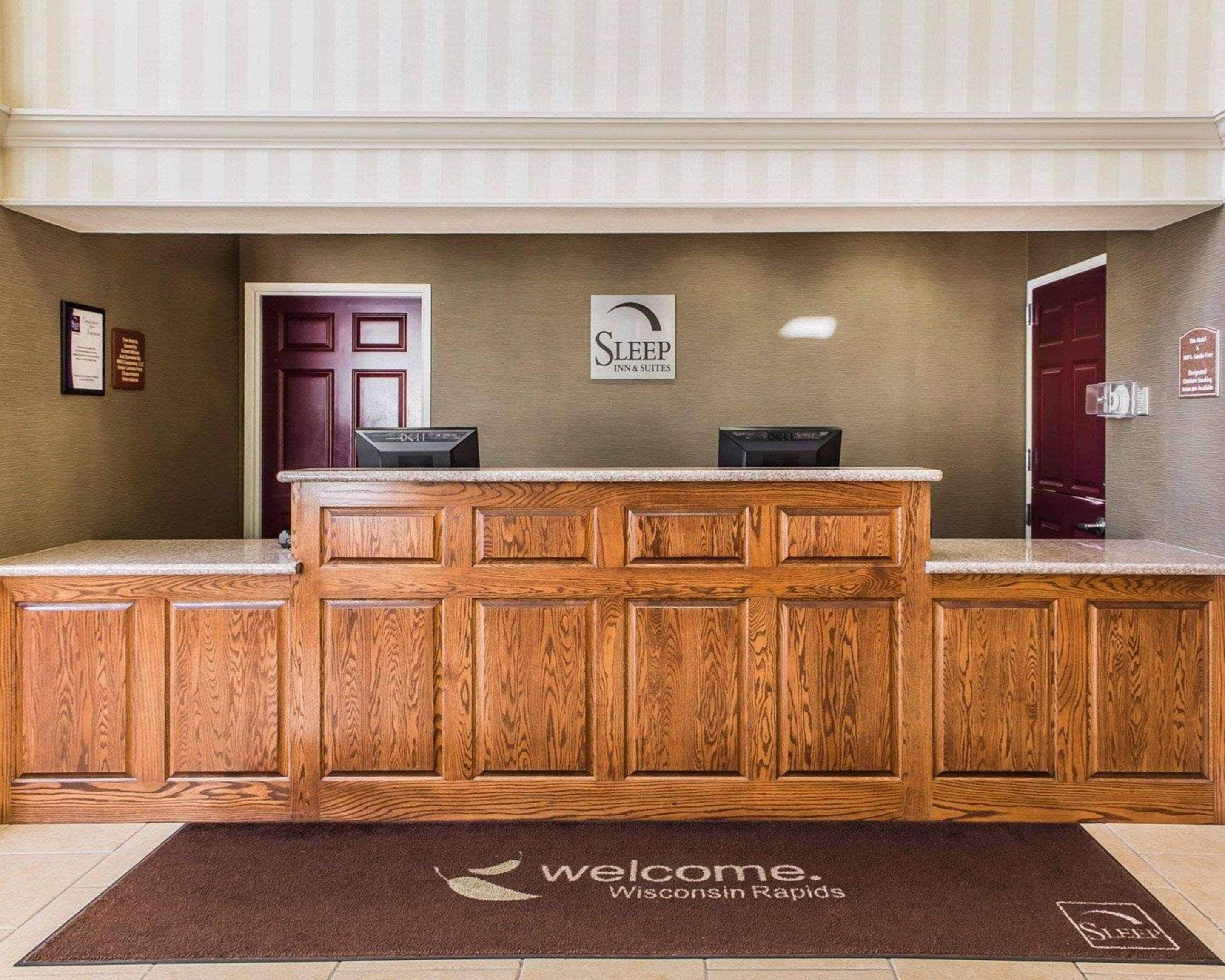 Sleep Inn & Suites Wisconsin Rapids Exteriör bild