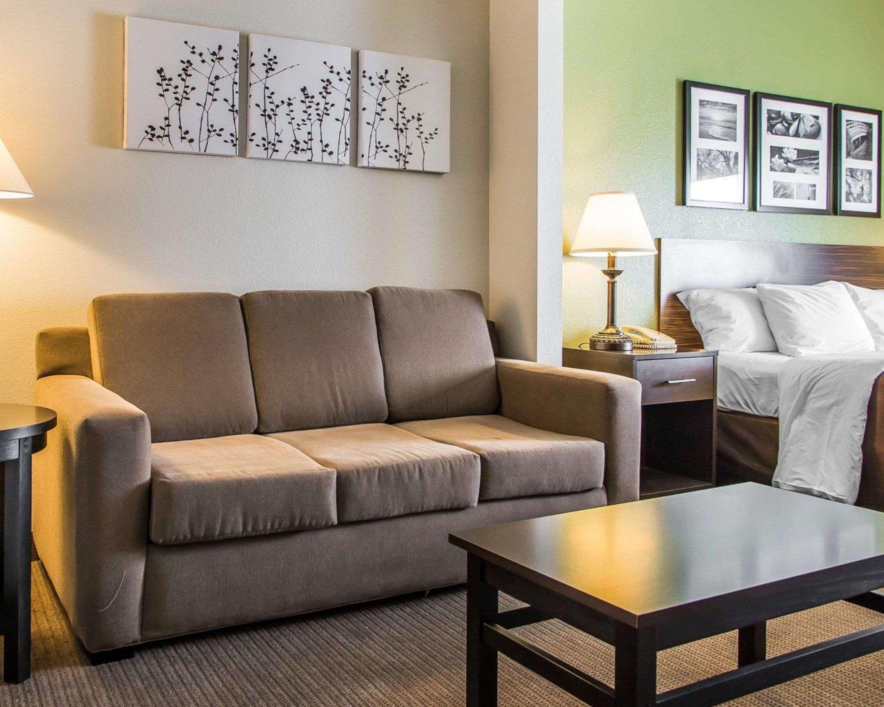 Sleep Inn & Suites Wisconsin Rapids Exteriör bild