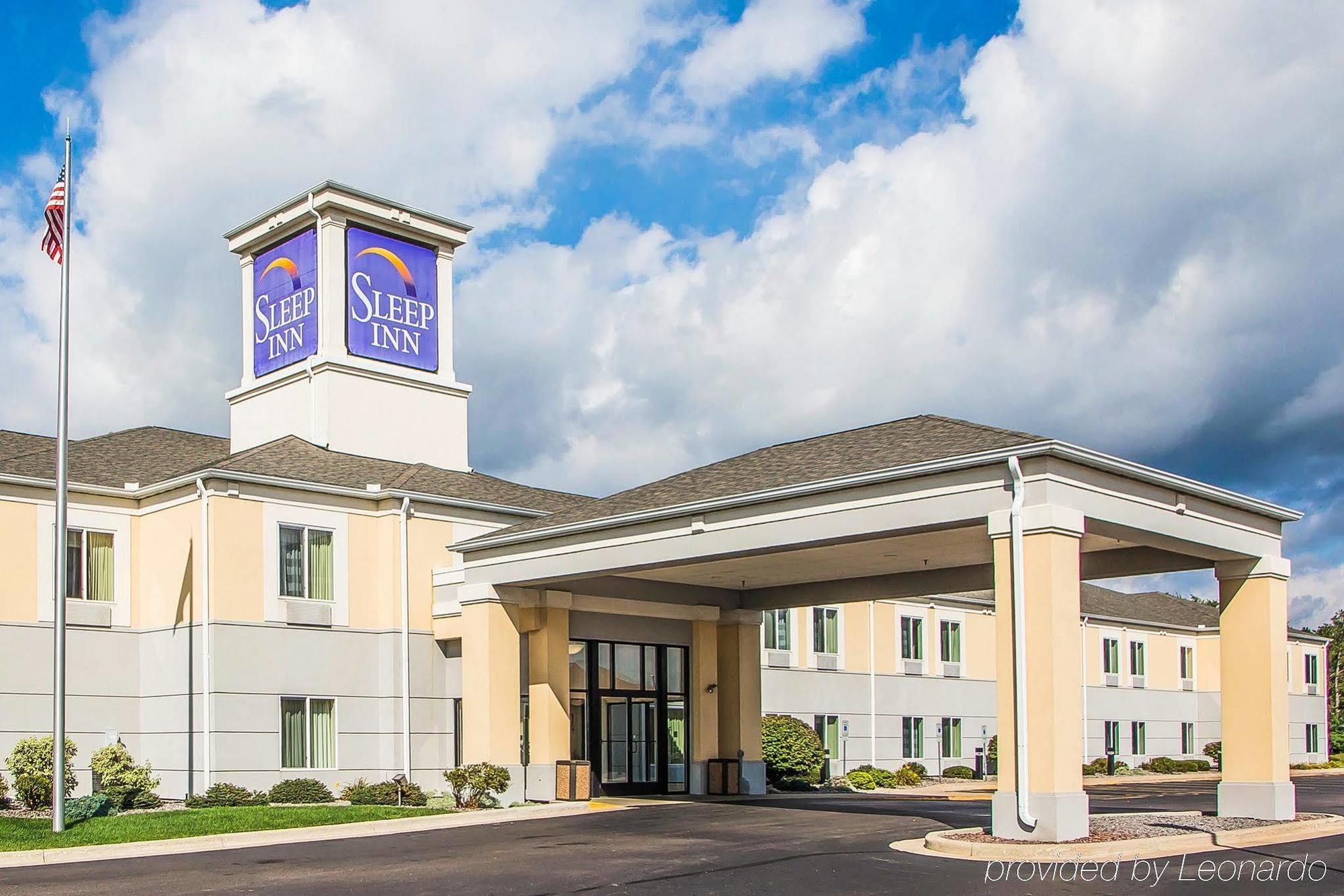 Sleep Inn & Suites Wisconsin Rapids Exteriör bild