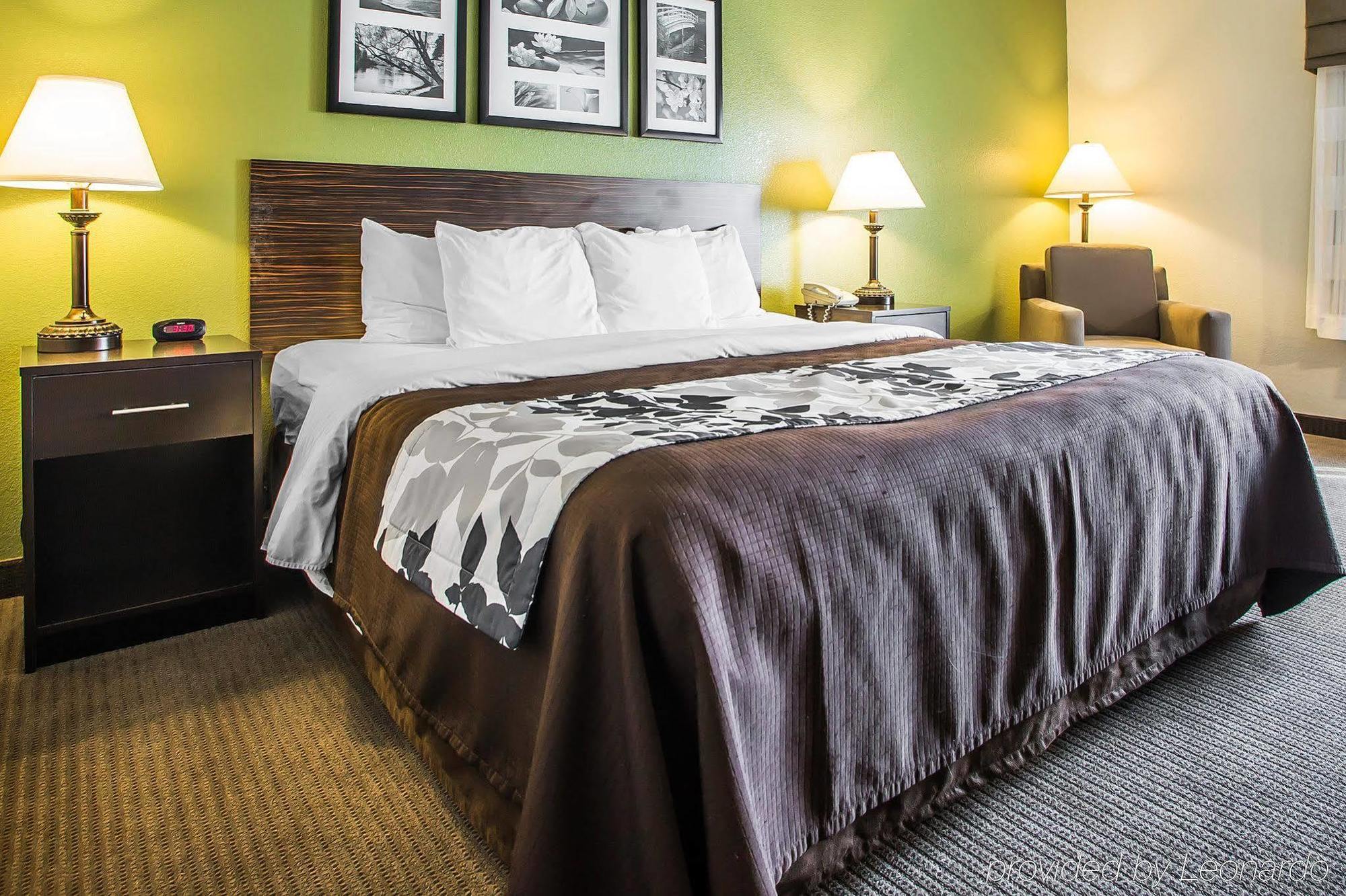 Sleep Inn & Suites Wisconsin Rapids Exteriör bild