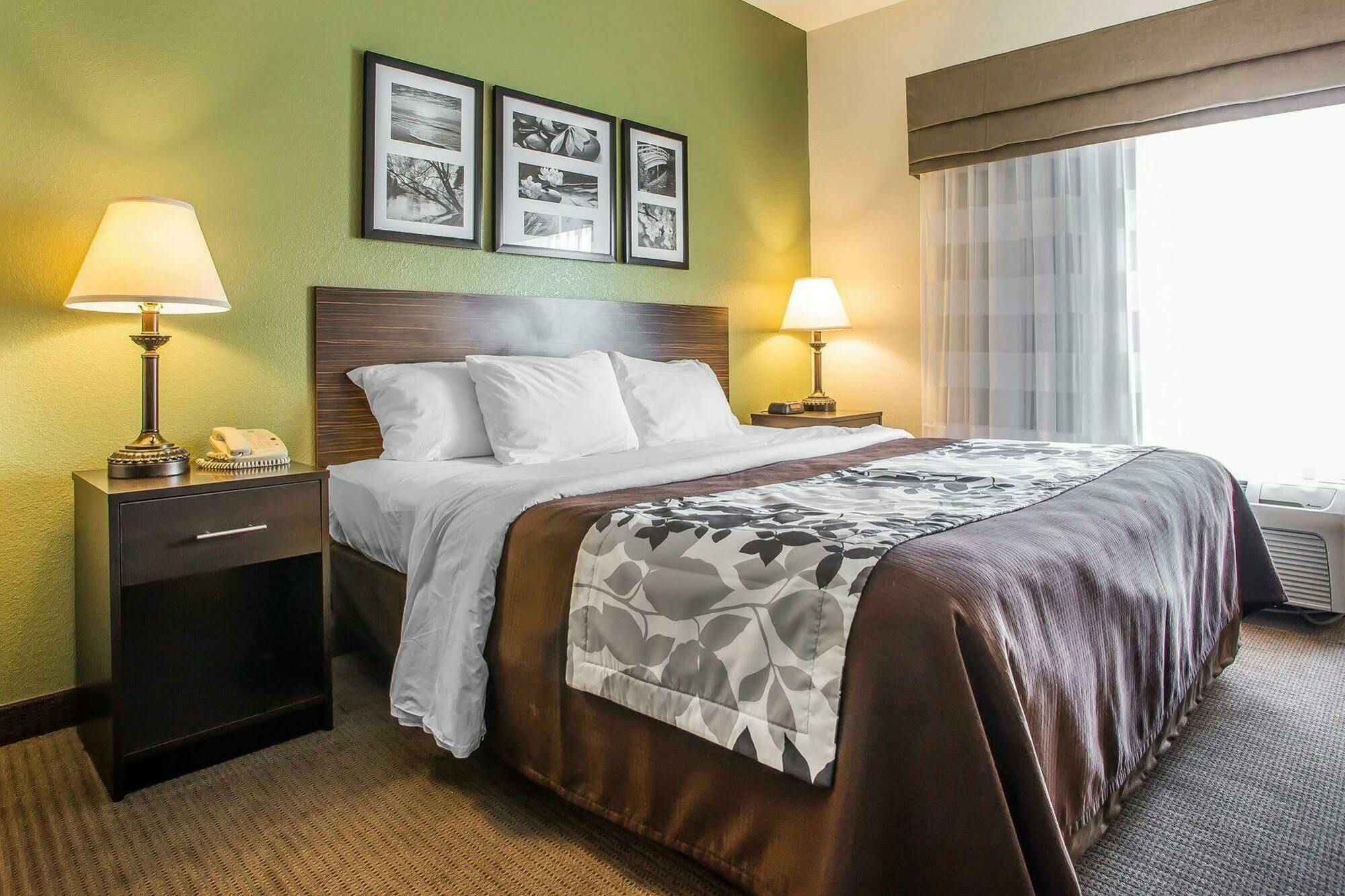 Sleep Inn & Suites Wisconsin Rapids Exteriör bild